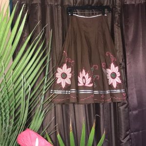 Ladies Skirt